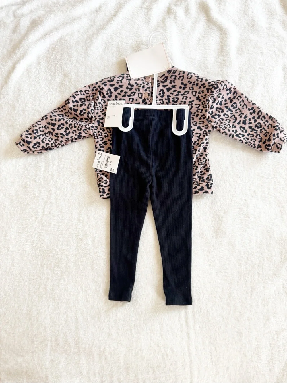 Nordstrom Nicole Miller Girls Leopard Print Sweatshirt Leggings Set 18 Mo